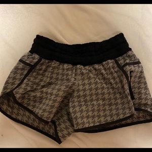 Size 6 rare lululemon